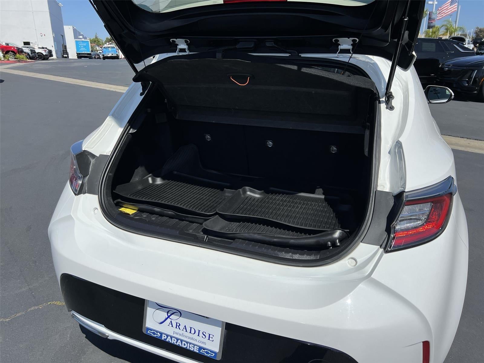 2022 Toyota Corolla Hatchback SE