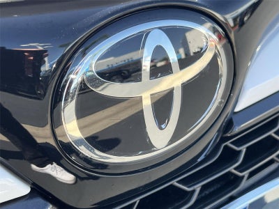 2022 Toyota Corolla Hatchback SE