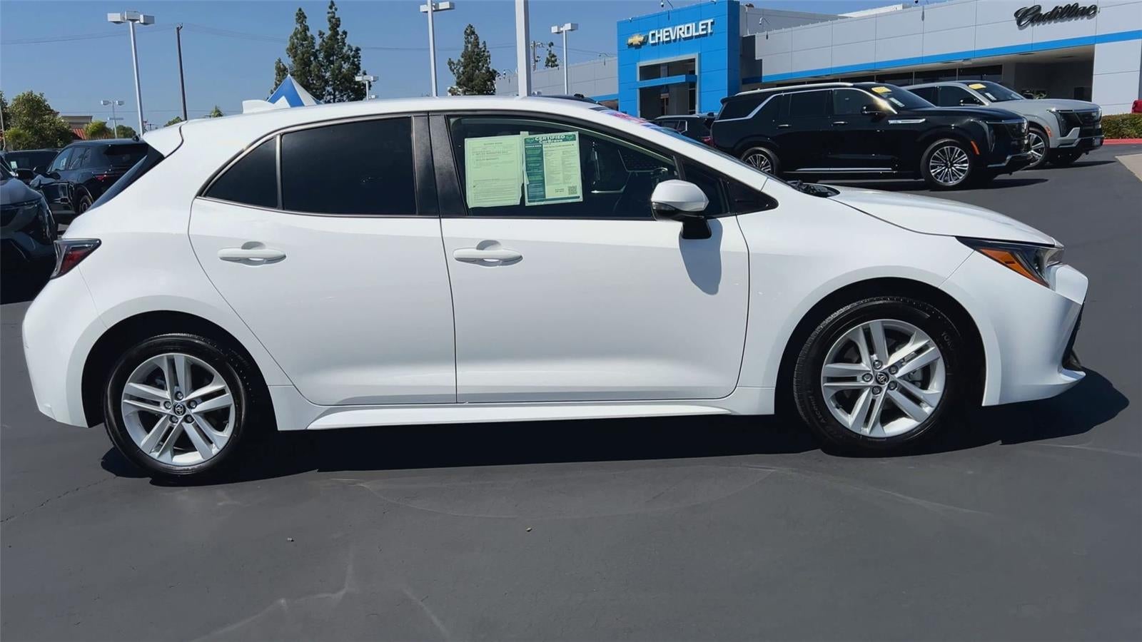 2022 Toyota Corolla Hatchback SE