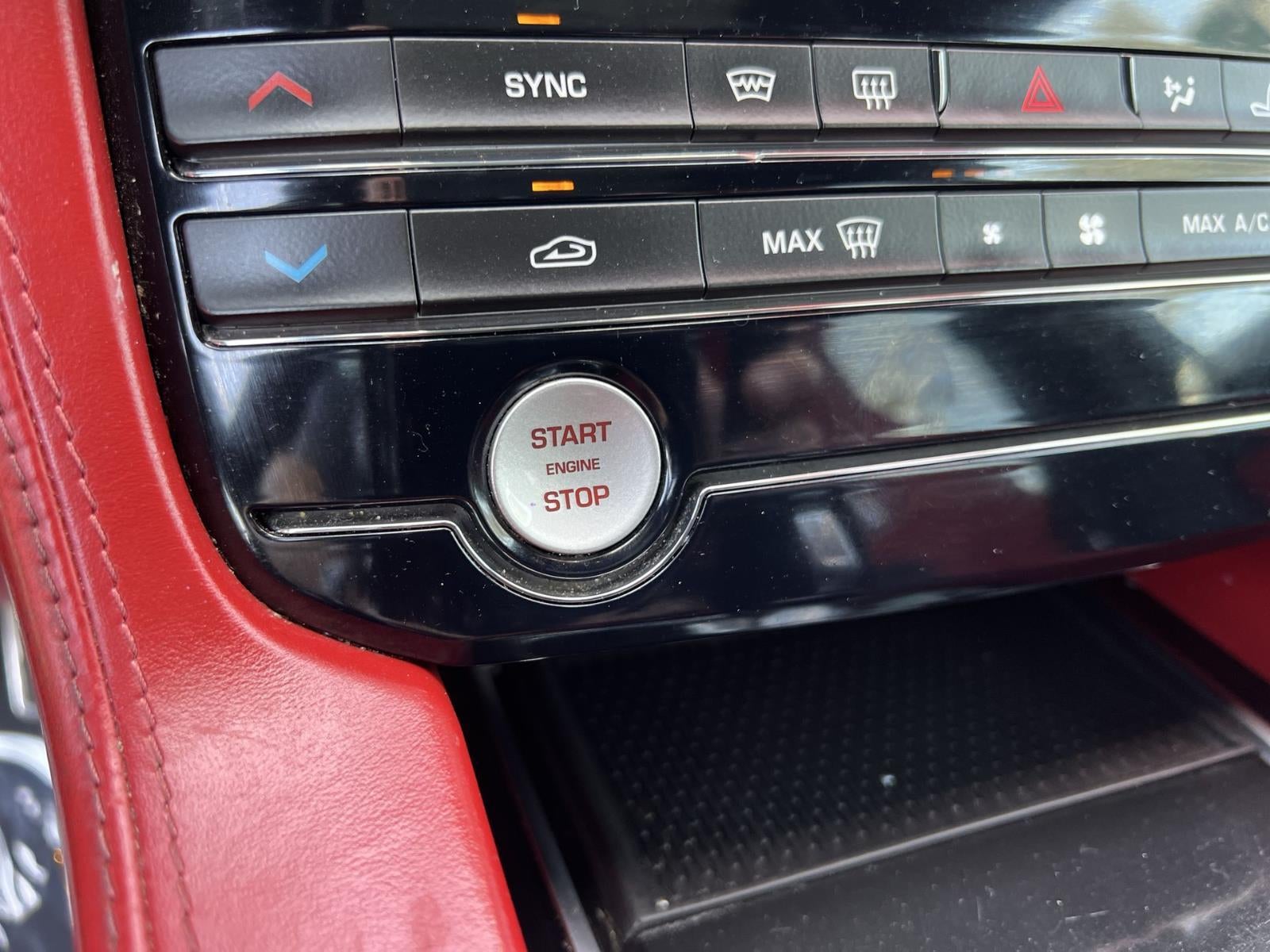 2020 Jaguar F-PACE SVR P550 AWD Automatic