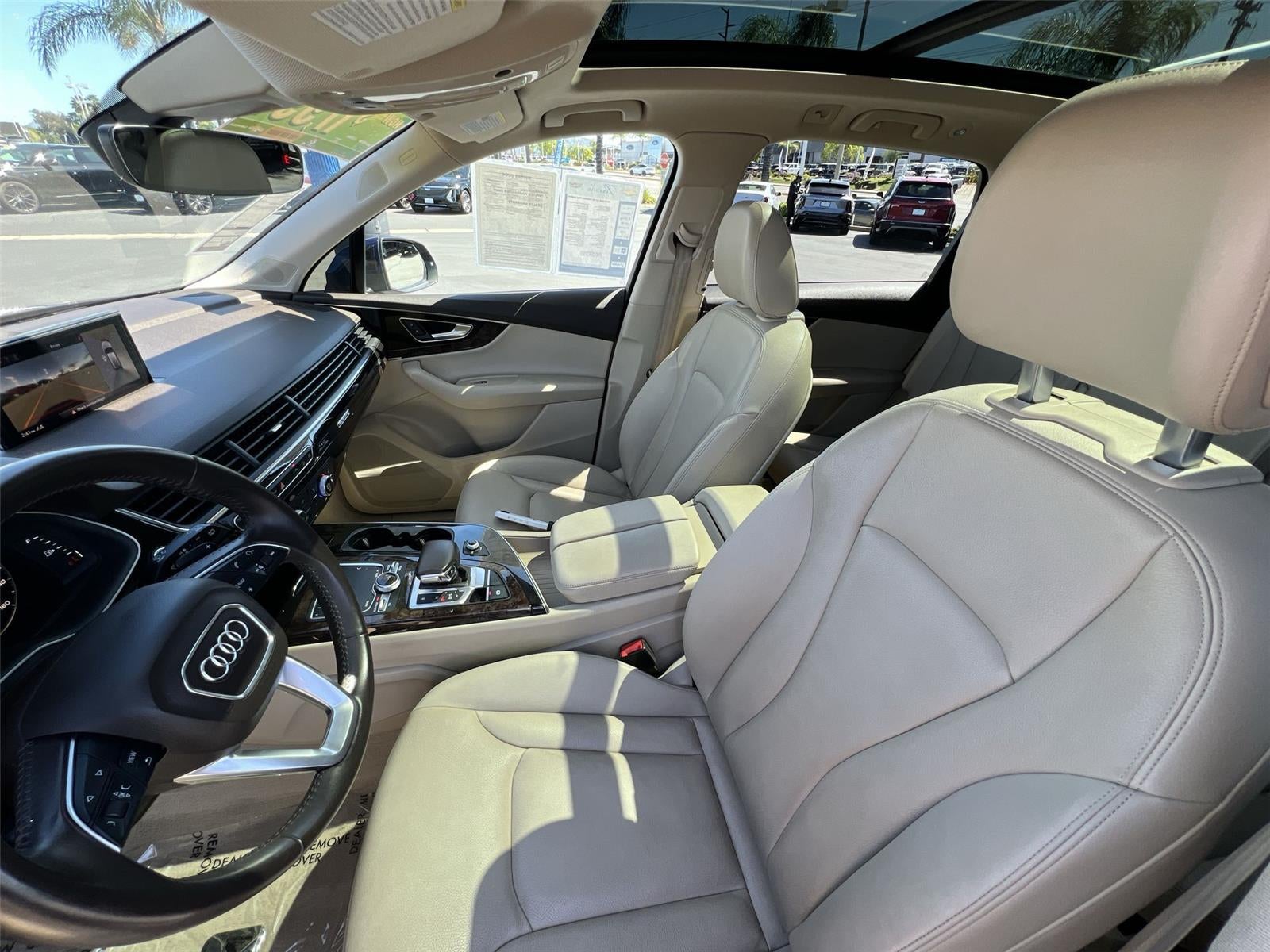 2019 Audi Q7 55 SE Premium