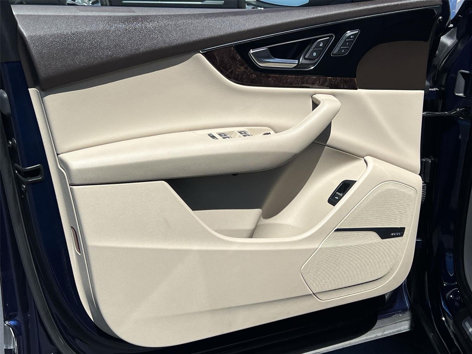 2019 Audi Q7 55 SE Premium